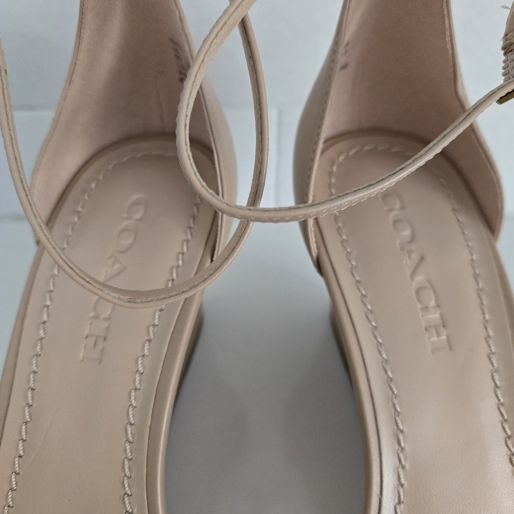 COACH Women's Odetta Wedge Sandals Leather Nude Tan Ankle Strap Open-Toe Size 9 - Picture 5 of 11